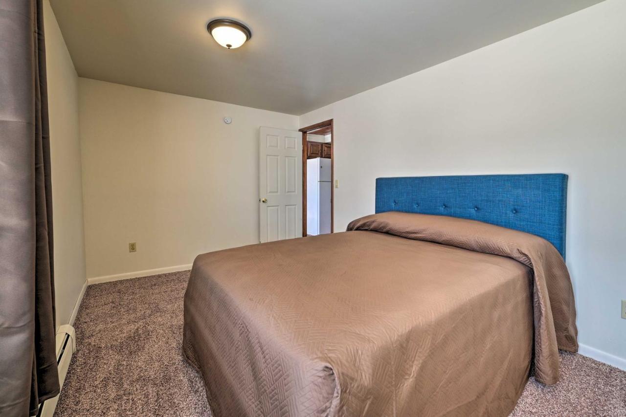Cozy Tawas City Home With Views Of Lake Huron! Bagian luar foto