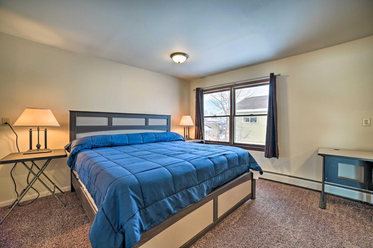 Cozy Tawas City Home With Views Of Lake Huron! Bagian luar foto