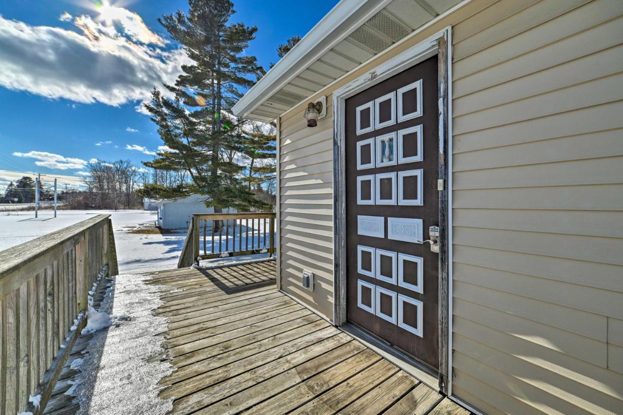 Cozy Tawas City Home With Views Of Lake Huron! Bagian luar foto